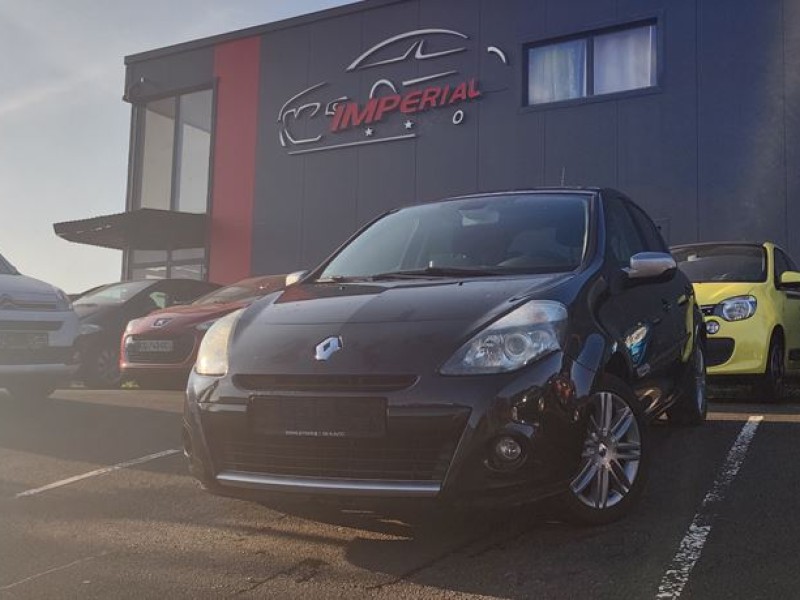 occasion Renault Clio III PHASE 2 1.2 16V 75CV / NIGHT & DAY