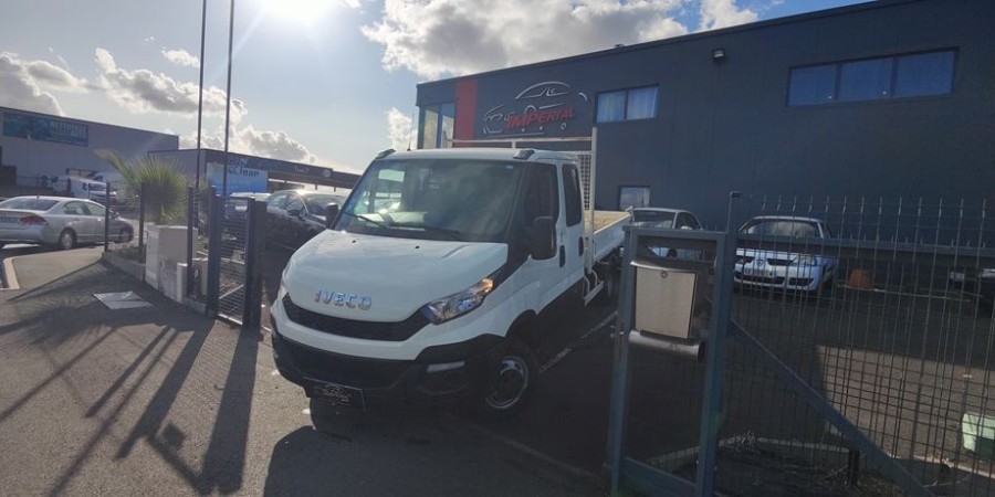 Iveco 35C13 DALLY 2.3 D 130 / 6 PLACES