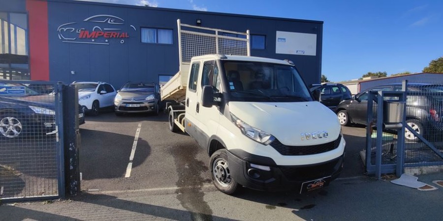 Iveco 35C13 DALLY 2.3 D 130 / 6 PLACES