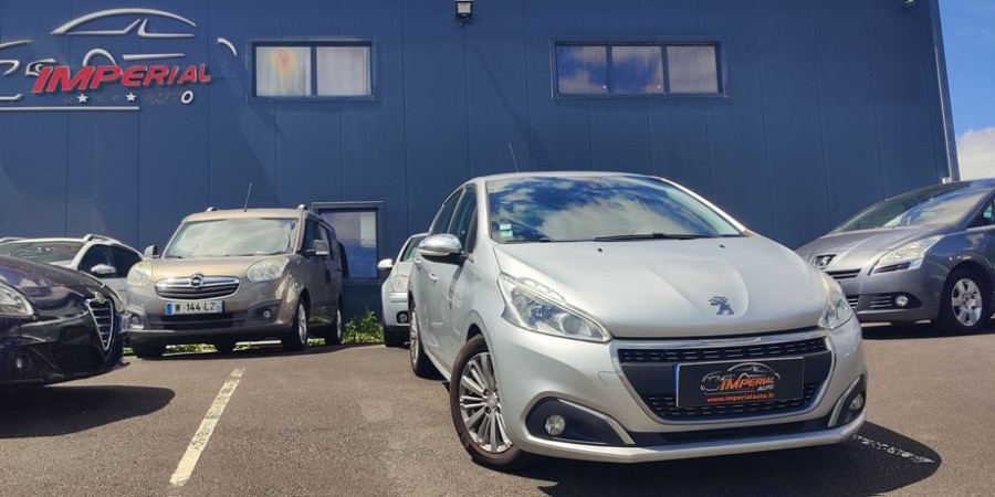 Peugeot 208 FELINE 1.6 BLUEHDI 120 CV