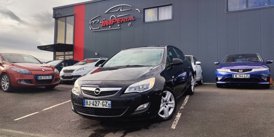 Opel Astra J 1.4I 100 / EDITION