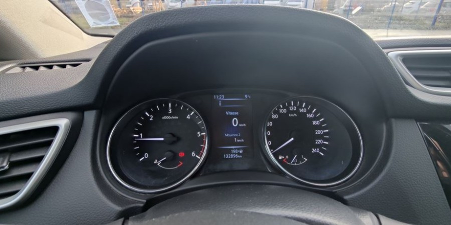 Nissan Qashqai / CONNECT EDITION 1.5 DCI 110