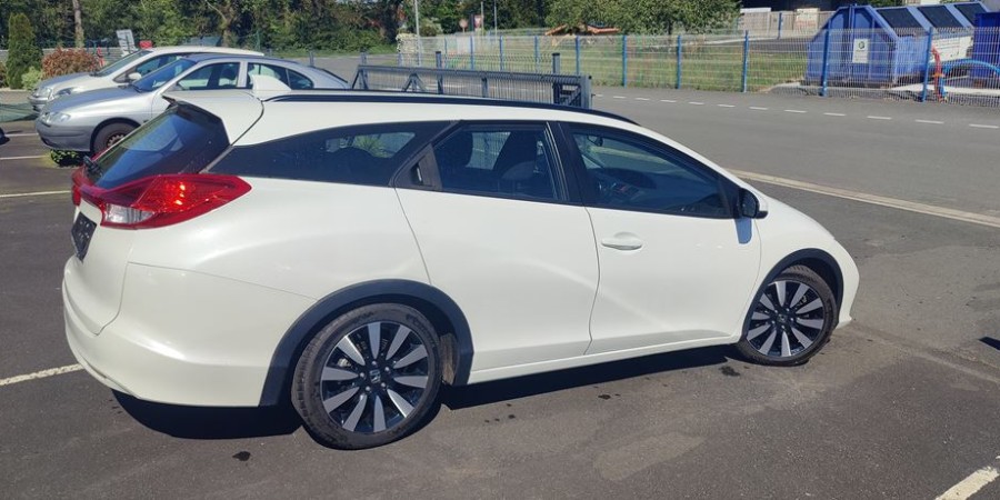 Honda Civic IX TOURER 1.6D SPORT 120 CV / ENTRETIEN HONDA