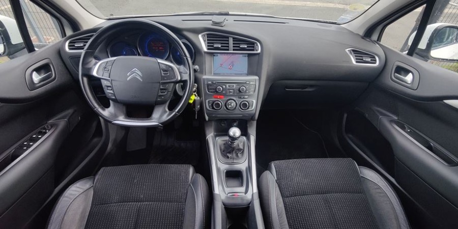 Citroën C4 II EXCLUSIVE+ 2.0 HDI 150 CV