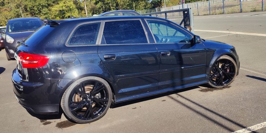 Audi RS3 8P / S-TRONIC 7 Sportback 2.5 TFSI 340 CV KW V3