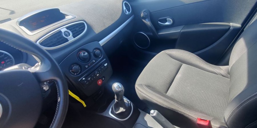 Renault Clio DYNAMIQUE 1.2 16V 75 CV