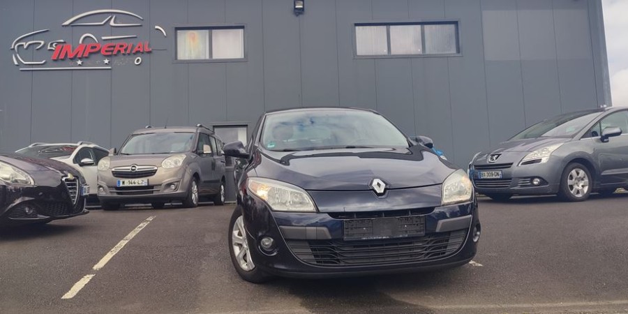 Renault Mégane III EXPRESSION 1.6 16V 100 CV