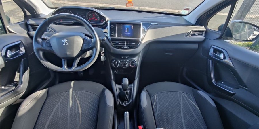 Peugeot 208 VENTE A PROFESSIONNEL AUTO 1.2 VTI 82 / ACTIVE