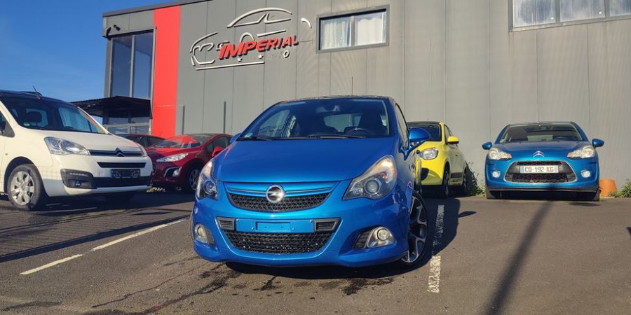 Opel Corsa D OPC 1.6 TURBO 192 CV