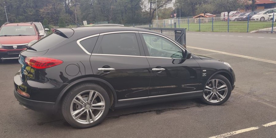 Infiniti QX50 3.0D V6 238CH / GT PREMIUM AWD