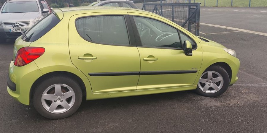 Peugeot 207 1.4 VTI 16V 95 CV / URBAN MOVE