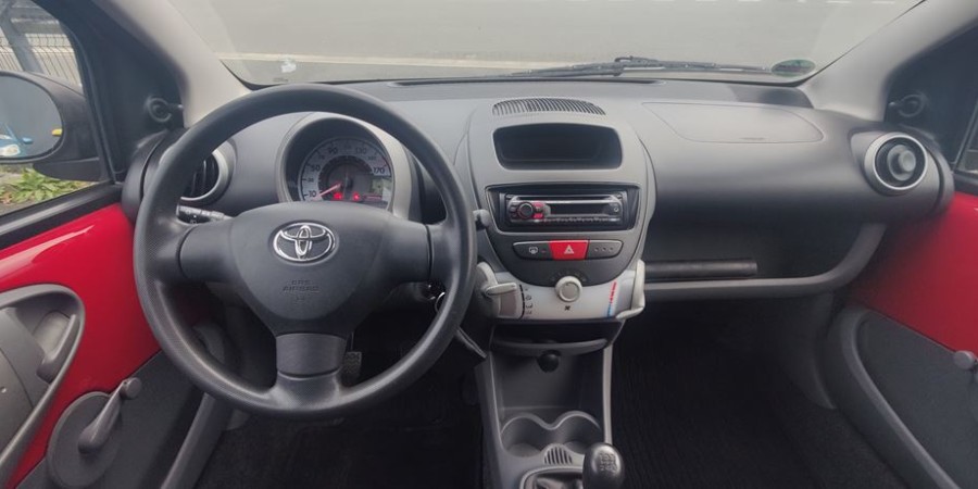 Toyota Aygo 1.0L 68 CV